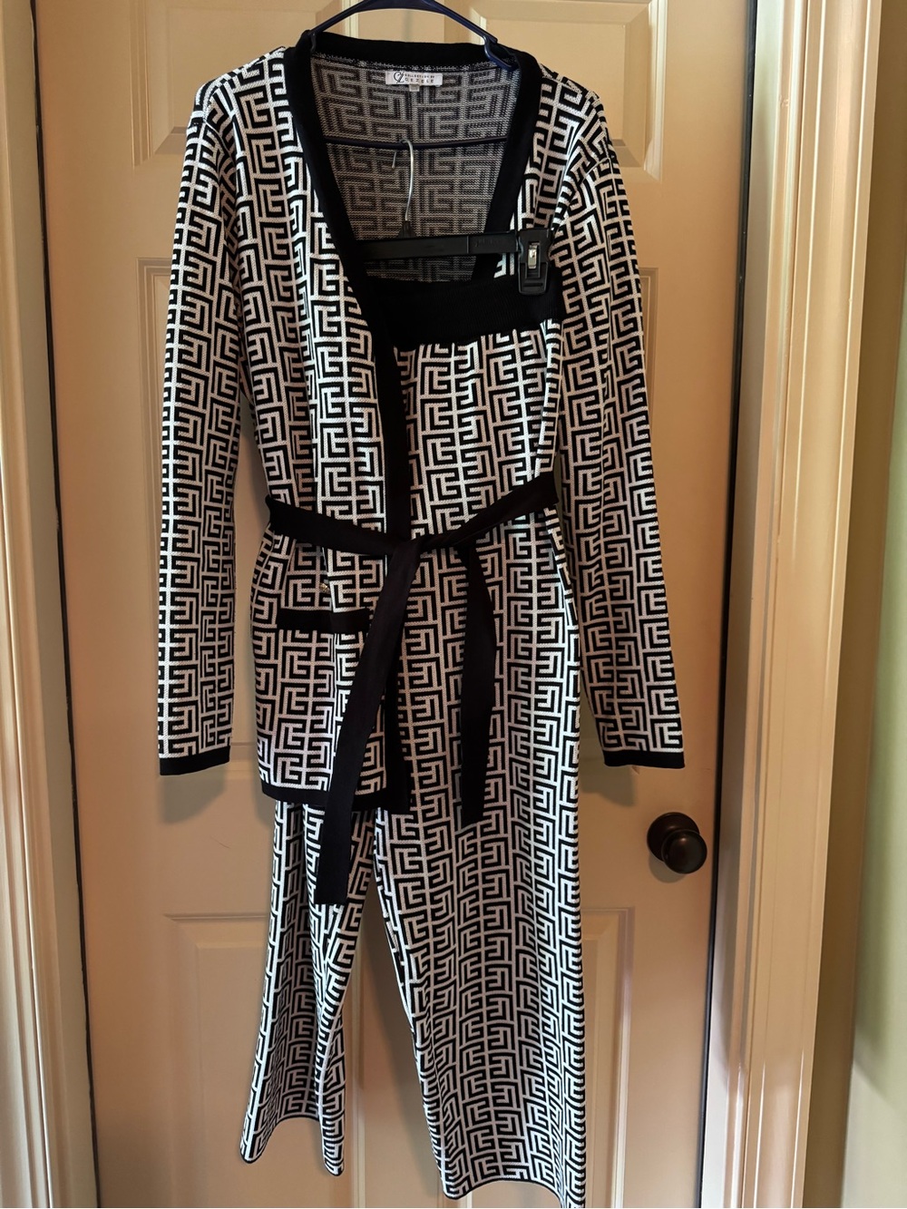Black & White Geo-Print Wide-Leg Pants and Jacket with Belt